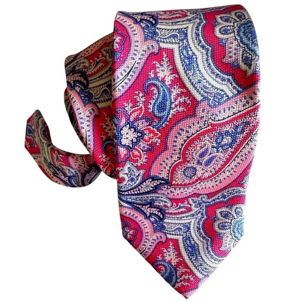 Izod Pink Paisley Silk Necktie - Bold & Stylish